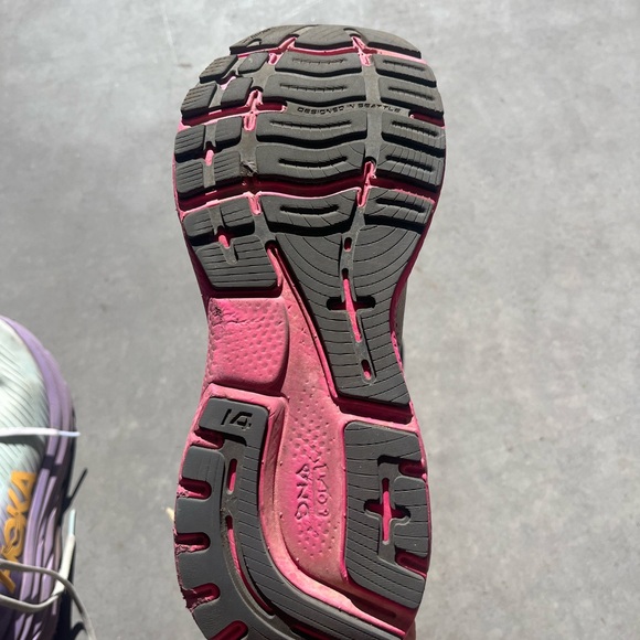 Brooks Ghost running shoes - Picture 3 of 3